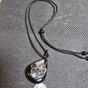 Elegant Black Pendant Necklace